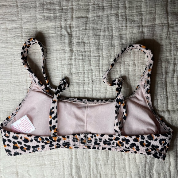 Cheetah print swim top - Picture 2 of 3